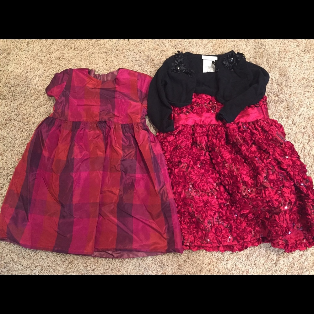 Beautiful holiday dresses for your princess 🌹